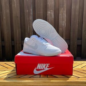 Nike Dunk Low Pure Platinum Shoes Size 9.5 Men’s